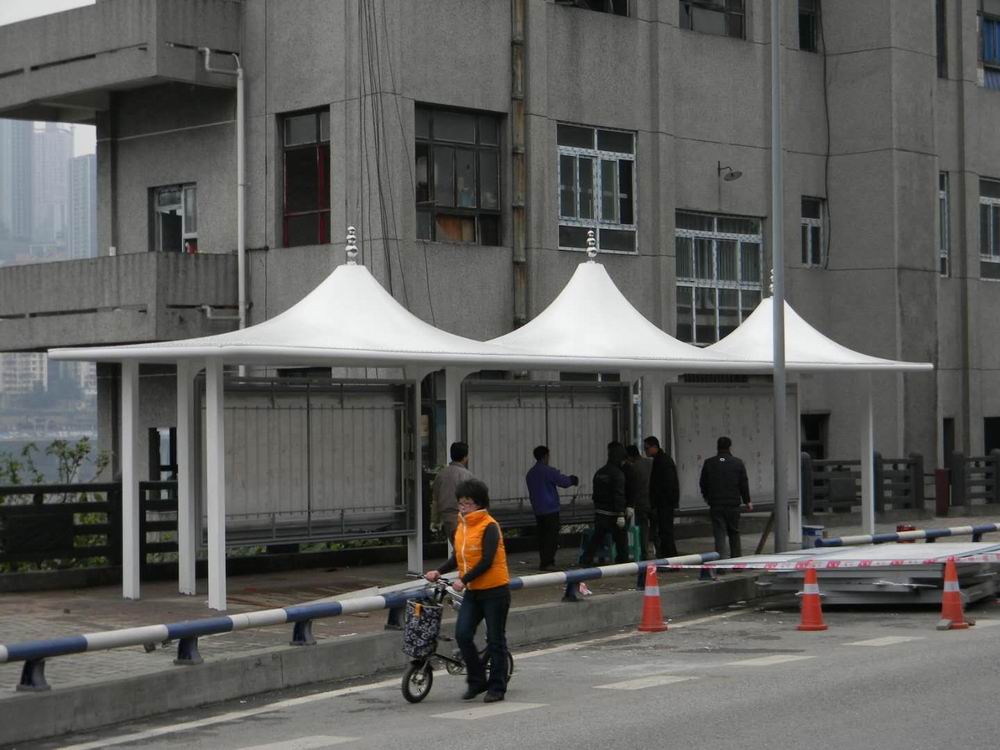 南濱路公交站臺
